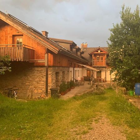 Abgeschiedene Ferienwohnung Im Boehmerwald Кашперске-Гори Экстерьер фото