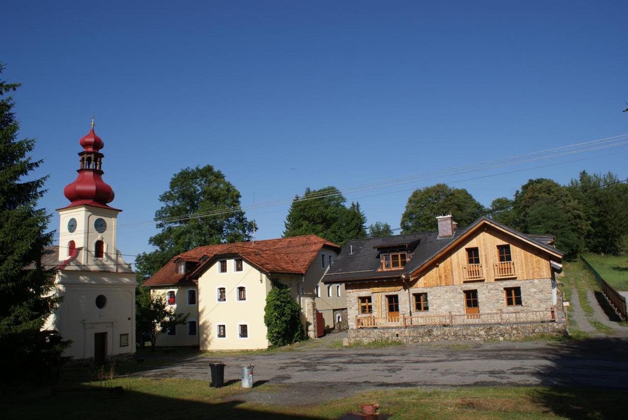 Abgeschiedene Ferienwohnung Im Boehmerwald Кашперске-Гори Экстерьер фото